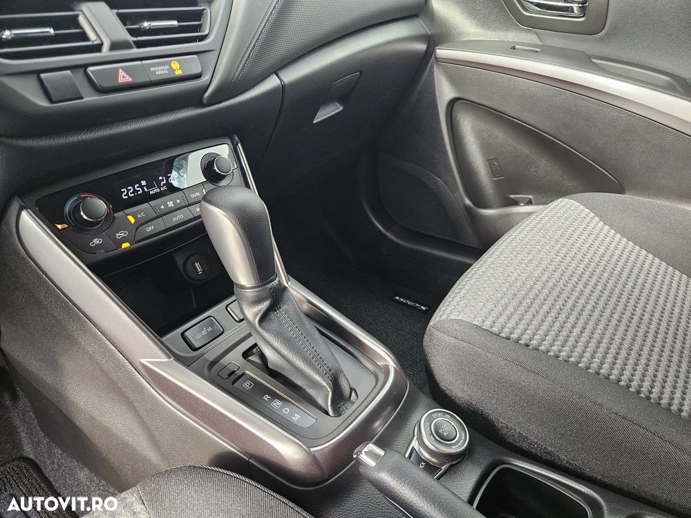 Suzuki S-Cross 1.4 Boosterjet 6AT AllGrip MHEV Passion - 12