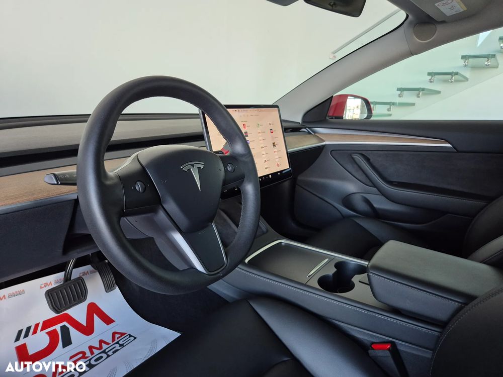 Tesla Model 3 Langstreckenbatterie Allradantrieb Dual Motor - 9