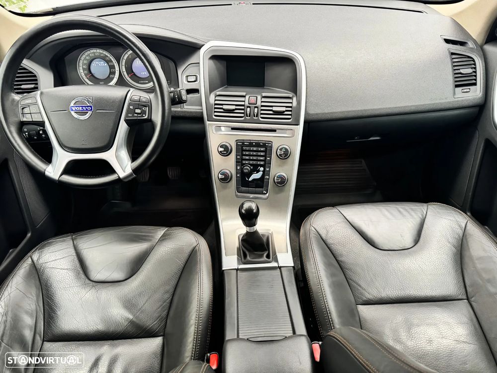 Volvo XC 60 2.0 D3 Drive Summum - 19