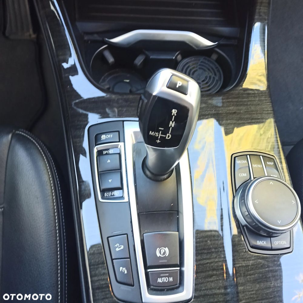 BMW X3 xDrive35i - 23