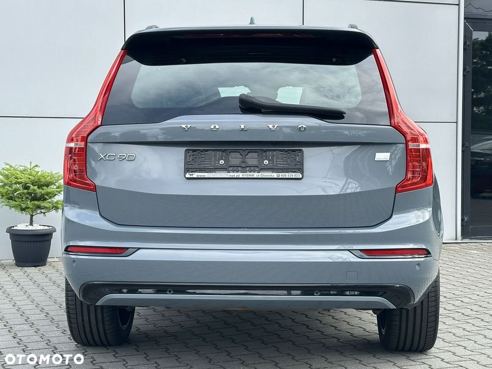 Volvo XC 90 - 12