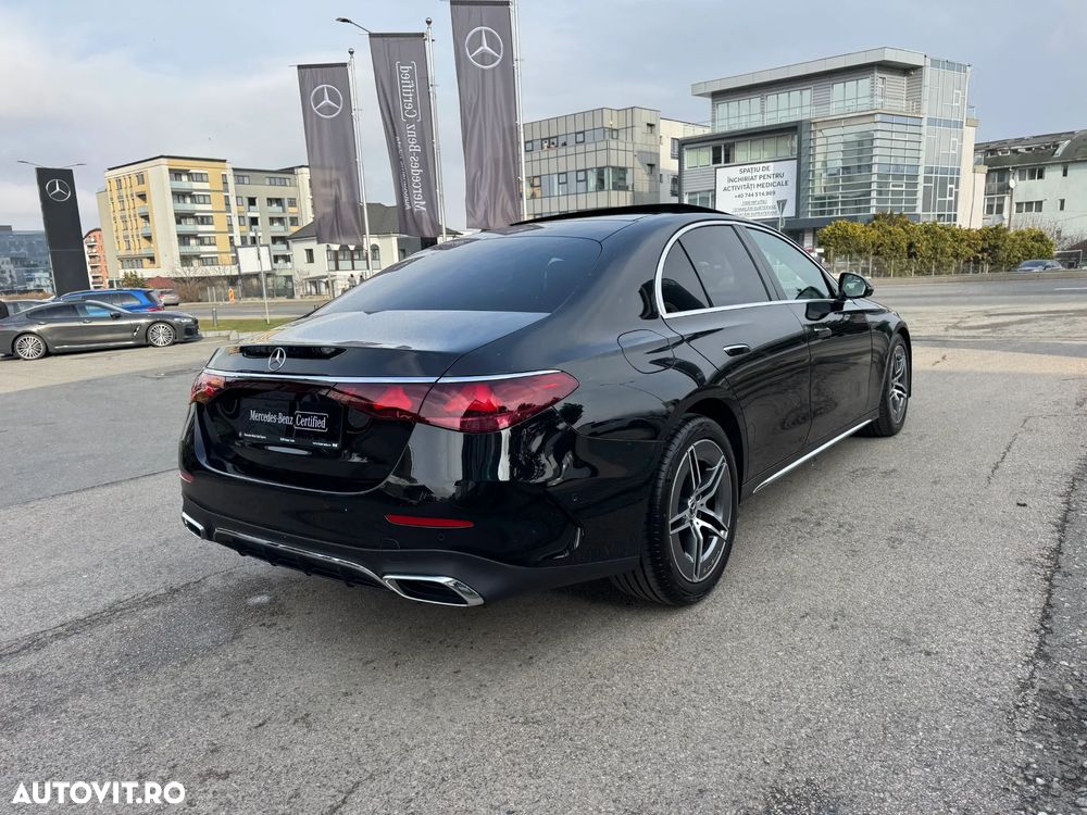 Mercedes-Benz E 200 4MATIC 9G-TRONIC AMG Line NIGHT Edition - 21