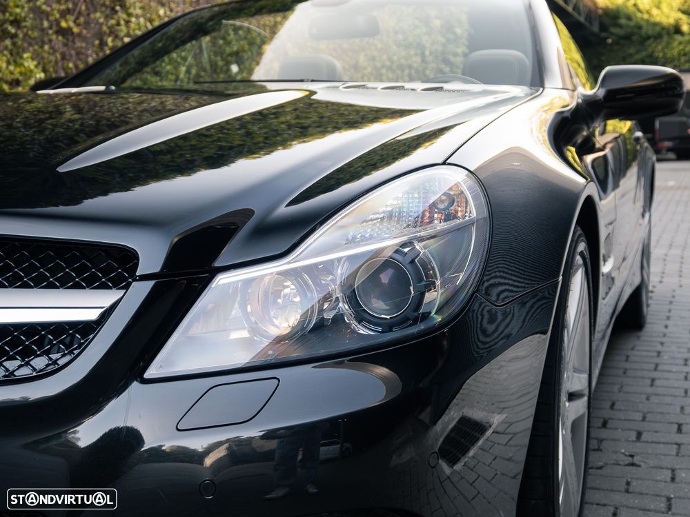 Mercedes-Benz SL 350 Standard - 10