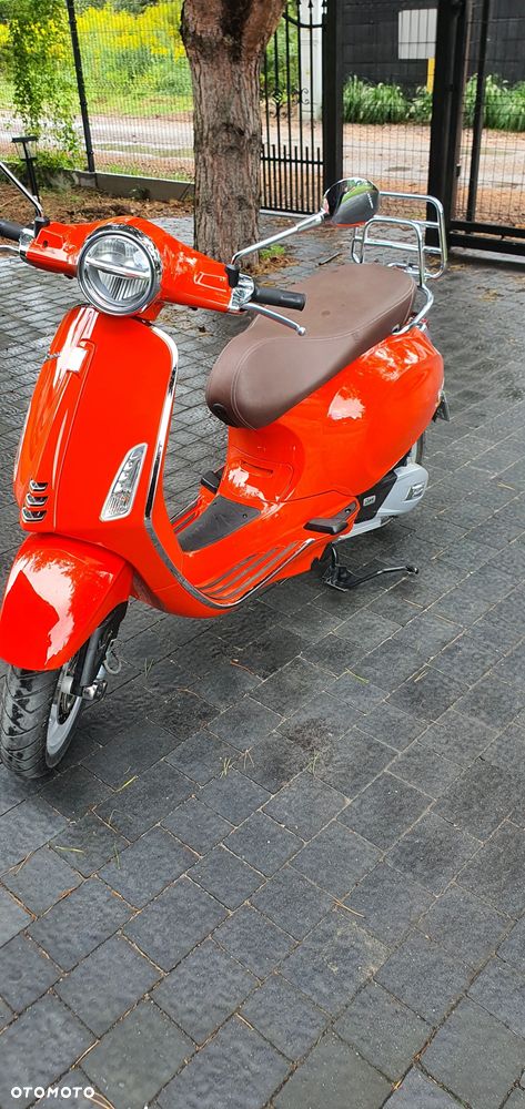 Vespa Primavera - 2