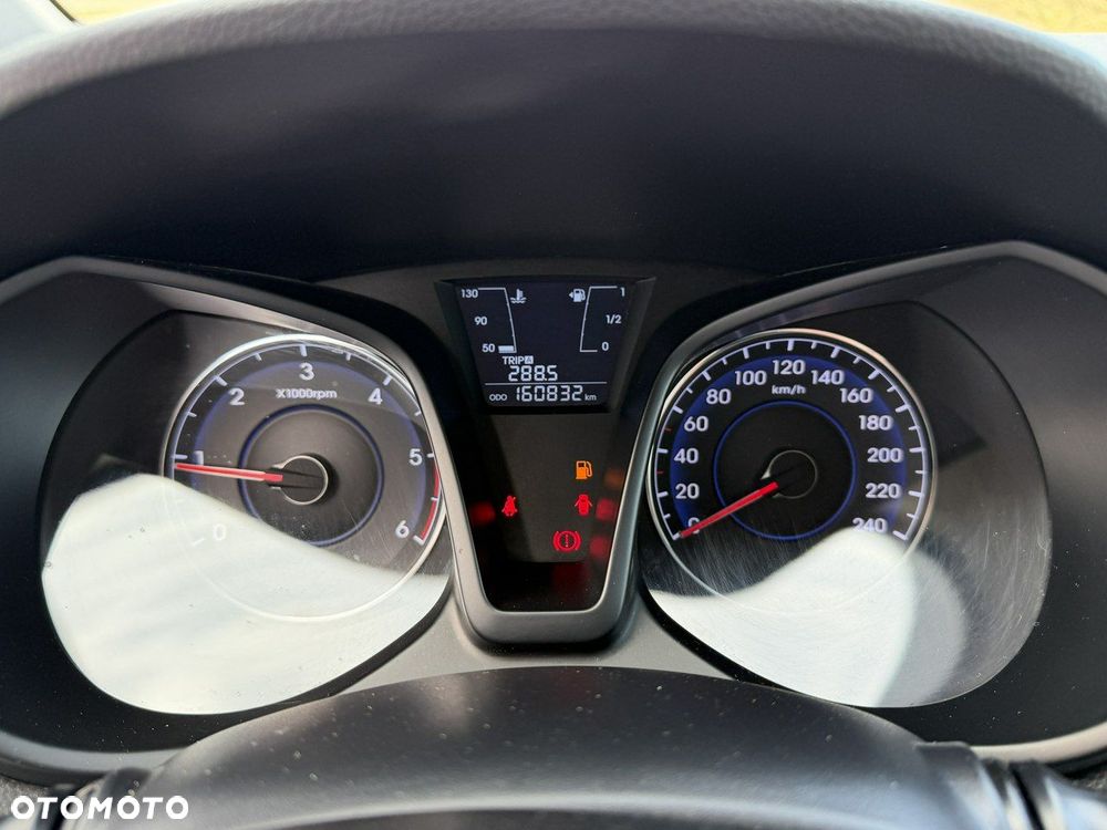 Hyundai ix20 1.6 CRDi blue Comfort - 28