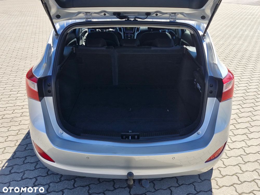 Hyundai i30 i30cw 1.6 CRDi Trend - 25