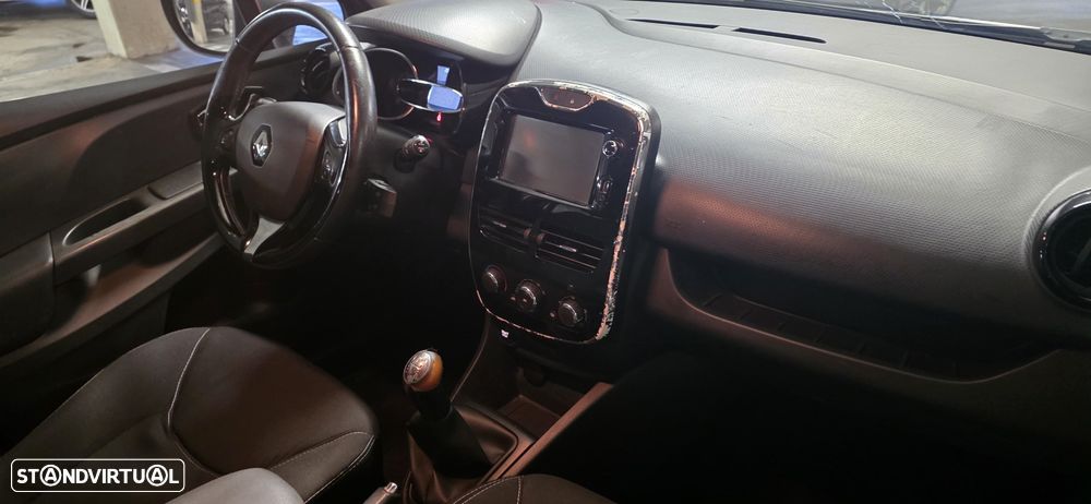 Renault Clio Sport Tourer Energy dCi 110 Bose Edition - 7