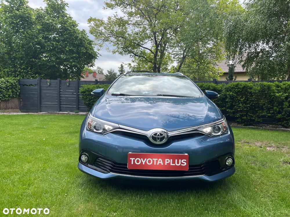Toyota Auris 1.6 Comfort - 1