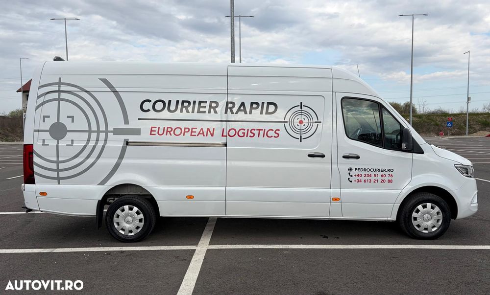 Mercedes-Benz SPRINTER 319 - 1