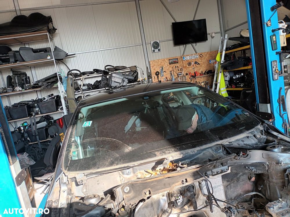 Parbriz Volkswagen Passat cc cu senzor ridicare personala - 1