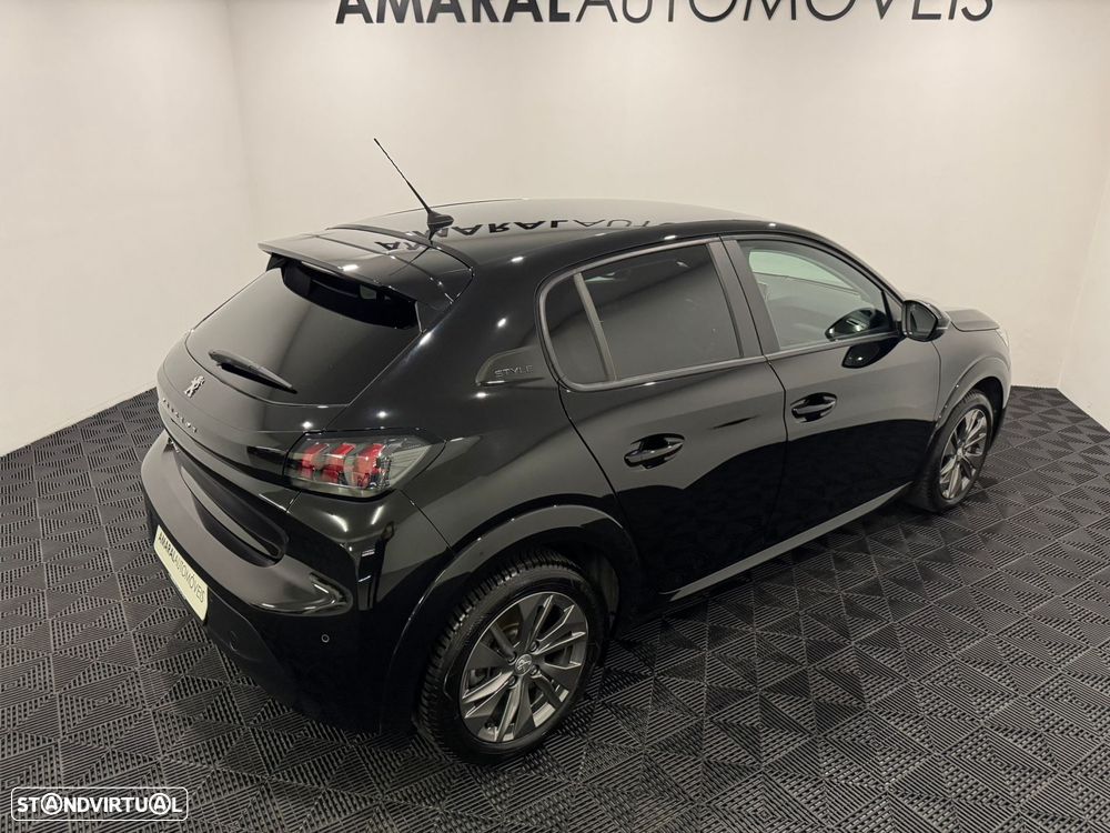 Peugeot e-208 50 kWh SE Style - 26