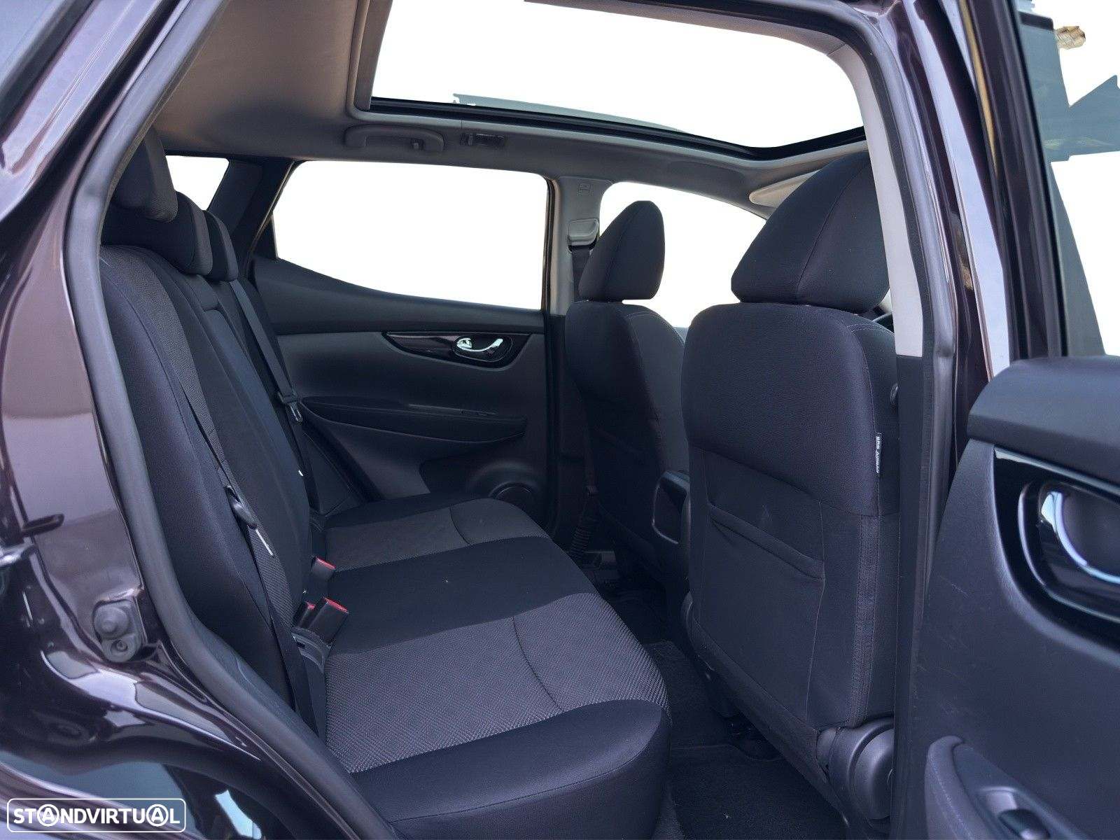 Nissan Qashqai 1.5 dCi 360 - 16