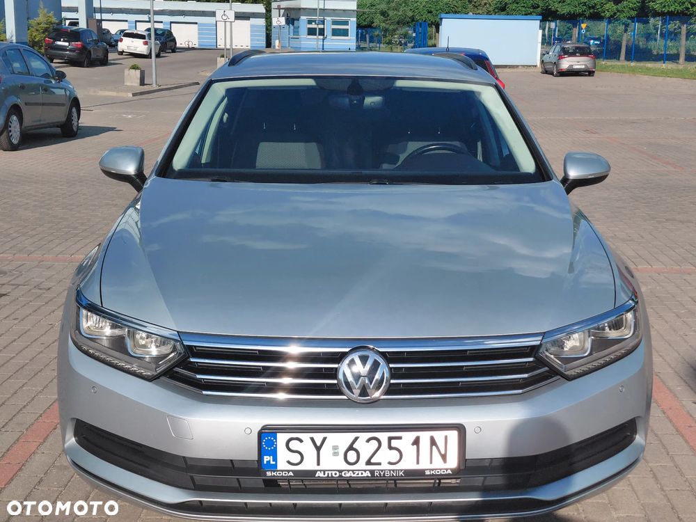 Volkswagen Passat 1.4 TSI BMT Trendline - 4