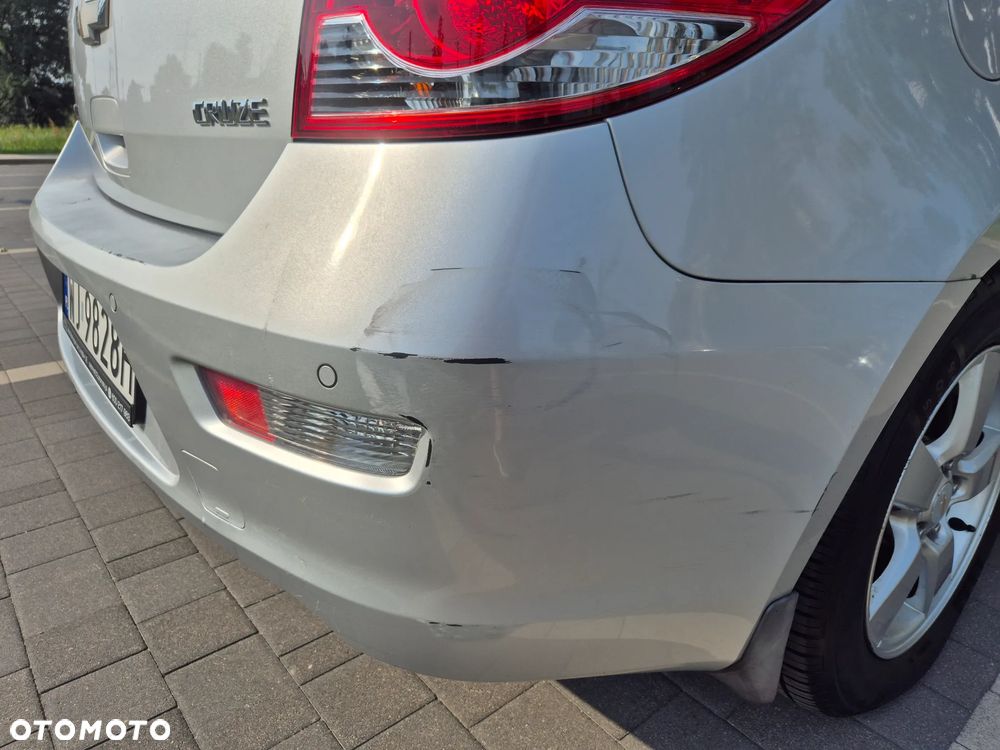 Chevrolet Cruze 1.8 LT - 30