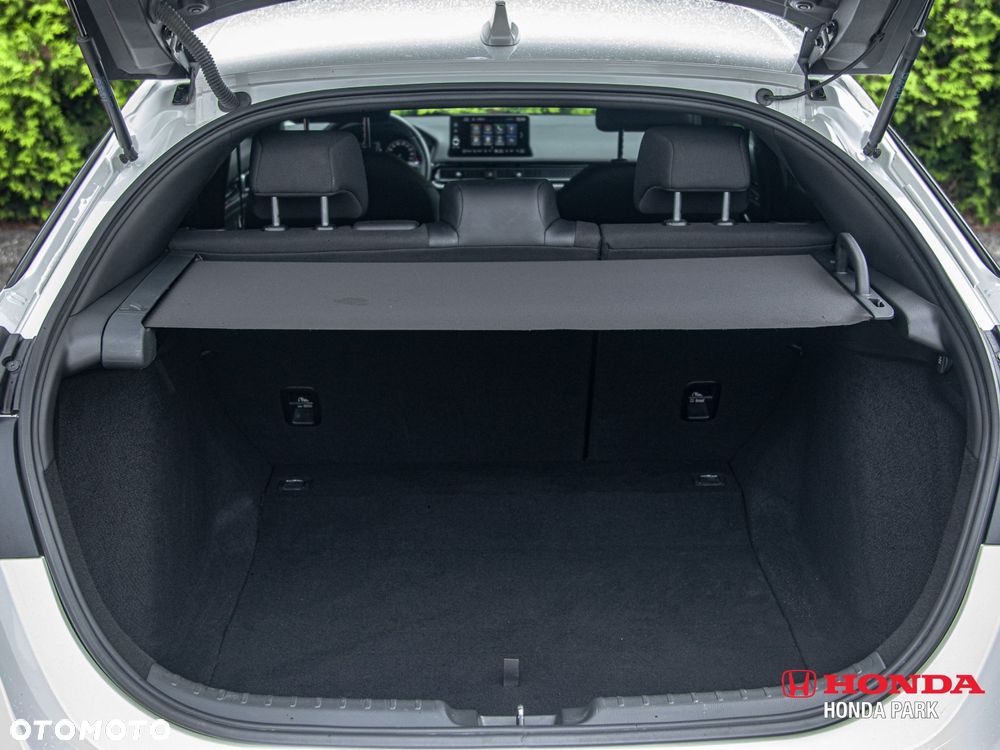 Honda Civic 2.0 i-MMD Sport CVT - 11