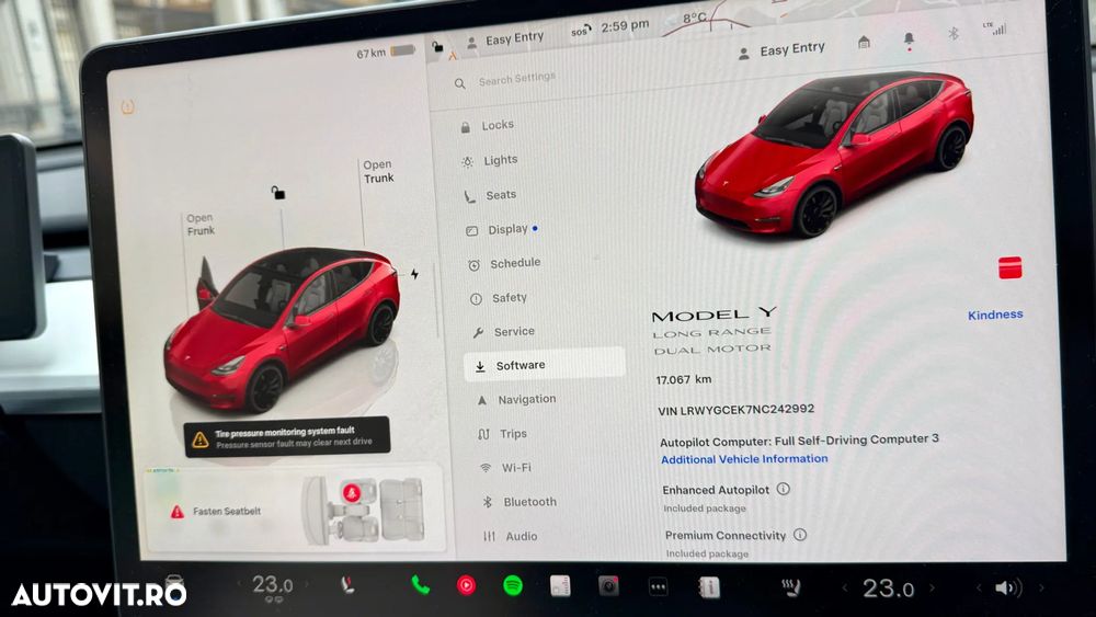 Tesla Model Y AWD Long Range - 11