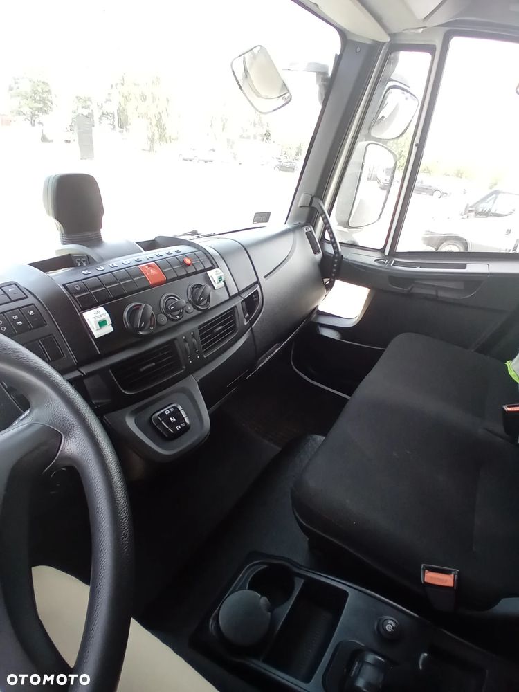Iveco EUROCARGO - 16