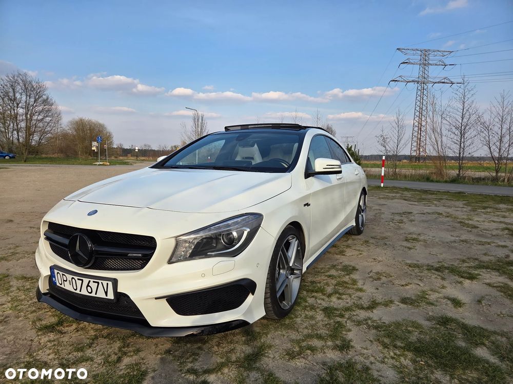 Mercedes-Benz CLA - 2