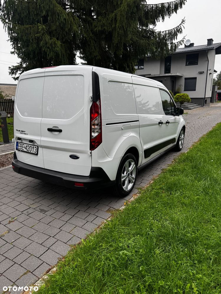 Ford Transit Connect - 28