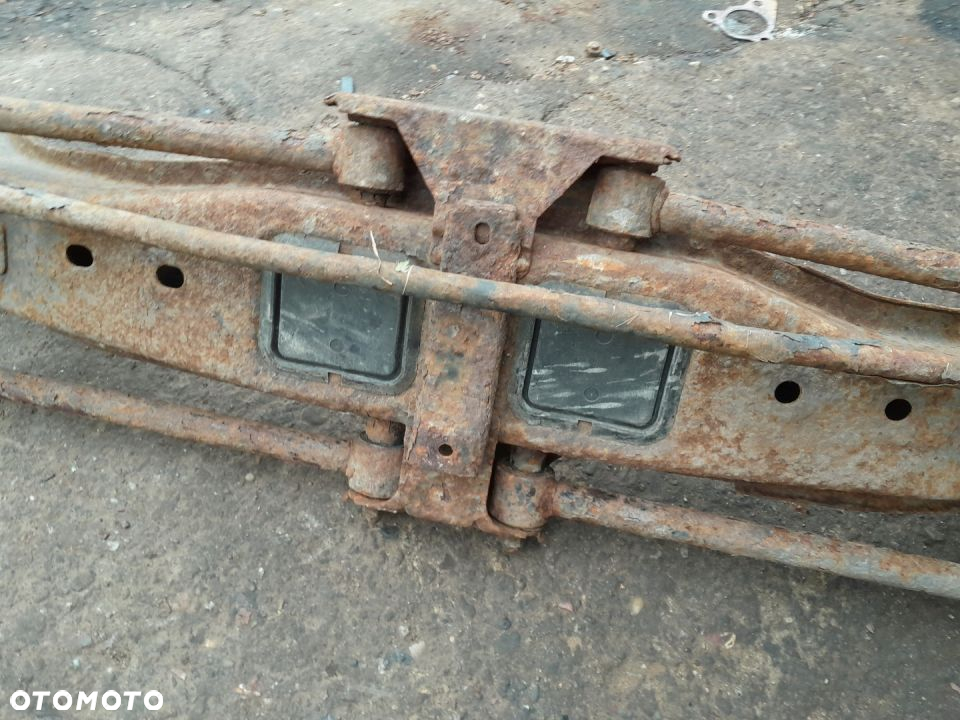 Mazda 626 97-02 Sanki belka z wahaczami tył tylne - 4