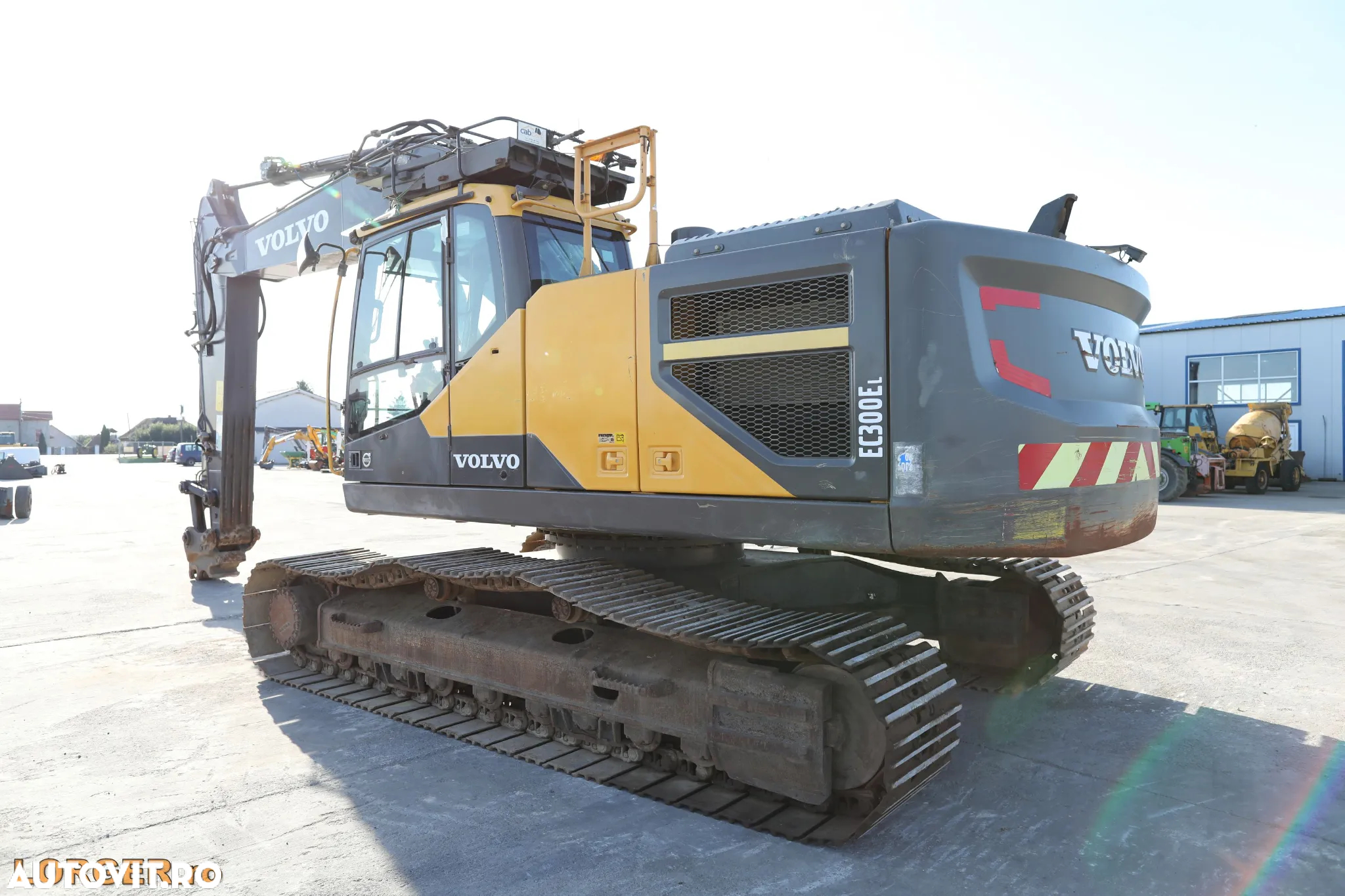 Volvo EC 300 EL - 2