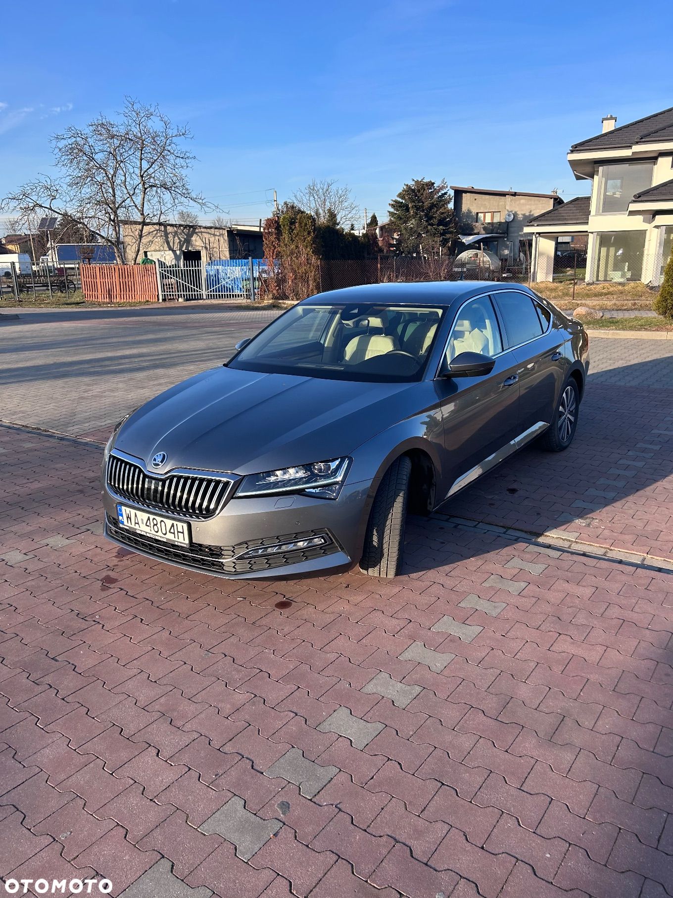 Skoda Superb 2.0 TDI SCR Style DSG - 1