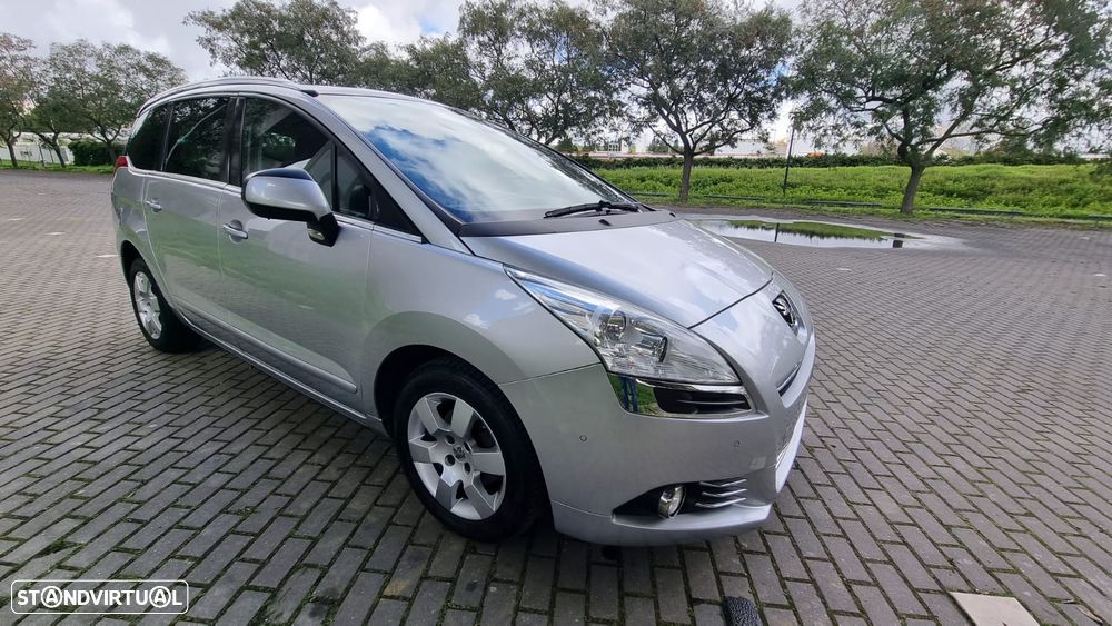 Peugeot 5008 1.6 HDi 7L Allure J17 - 6