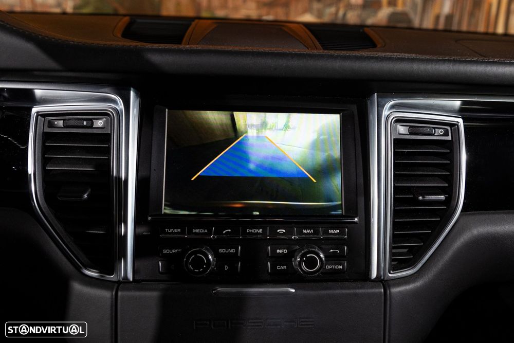 Porsche Macan S - 15