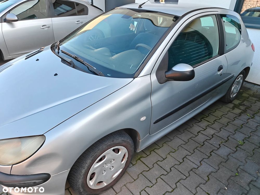 Peugeot 206 - 2