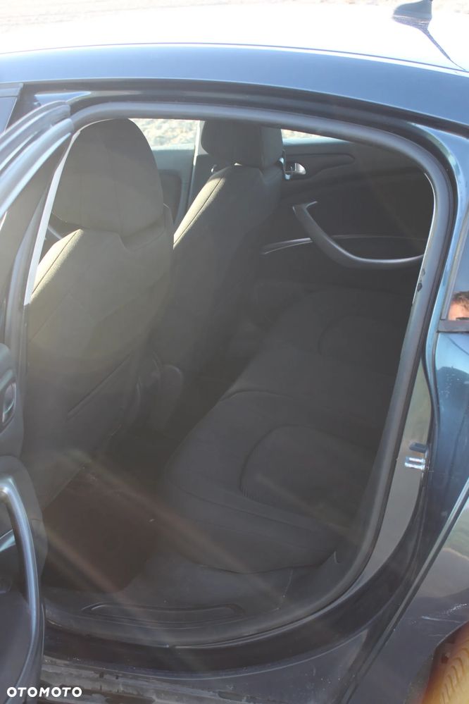 Citroën C5 1.8 16V Confort - 15