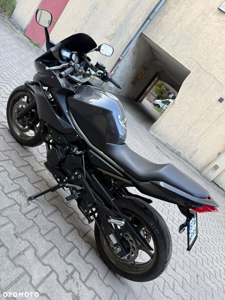 Yamaha XJ - 3