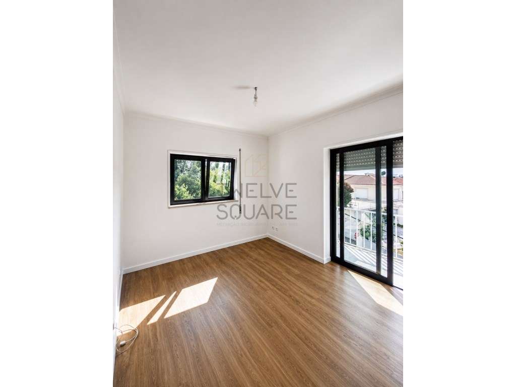 Apartamento T3 em Leiria Remodelado com 3 Frentes | Garagem Box e S... - Grande imagem: 5/12