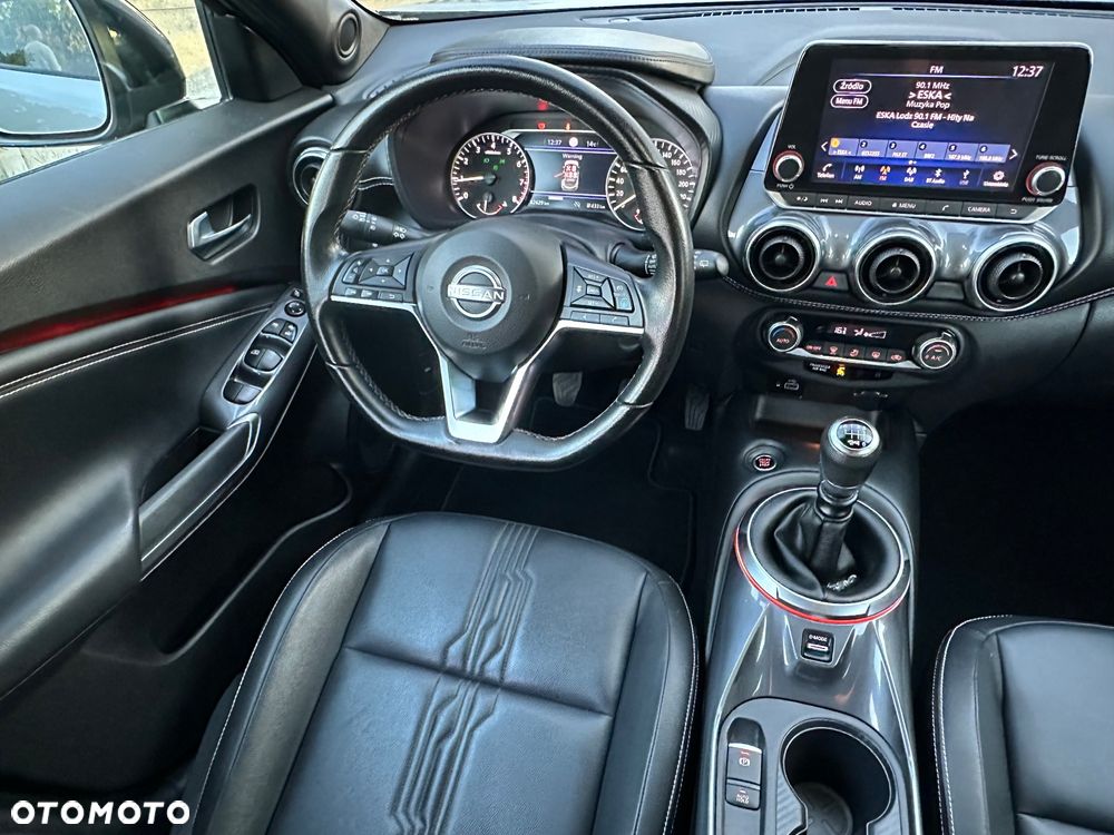 Nissan Juke 1.0 DIG-T N-Connecta - 17