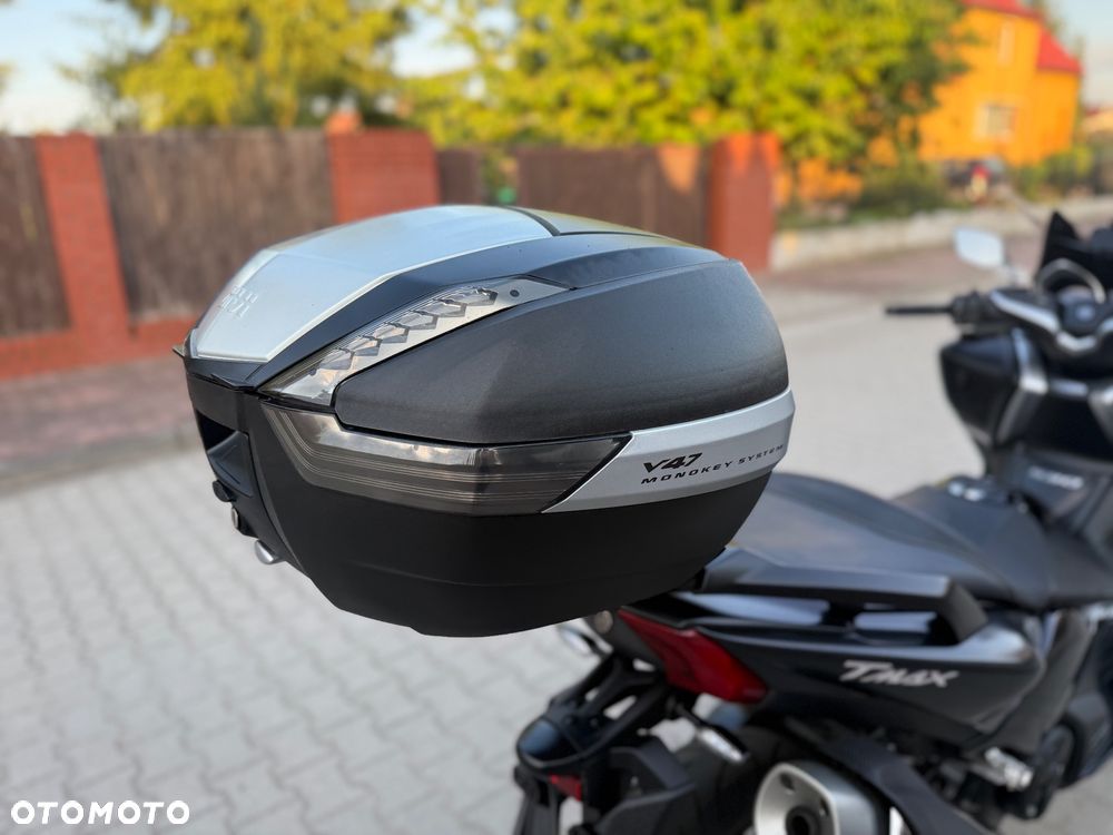 Yamaha Tmax - 14