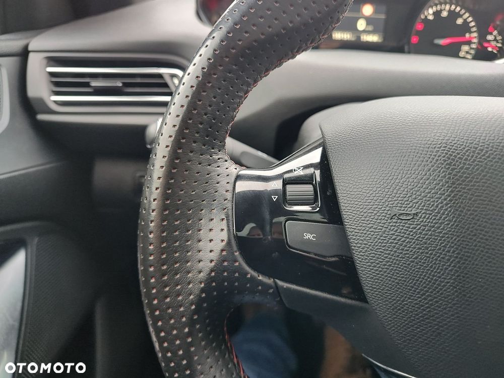 Peugeot 308 - 12