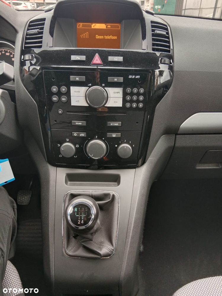 Opel Zafira 1.8 Active - 19