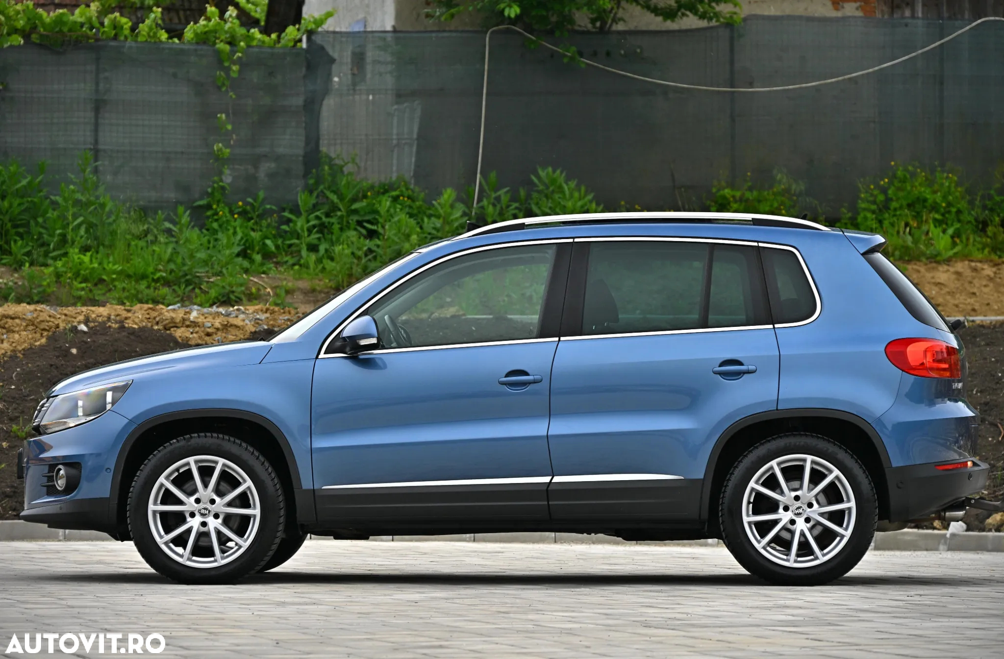 Volkswagen Tiguan 2.0 TSI 4Motion (BlueMotion Technology) DSG Highline - 13