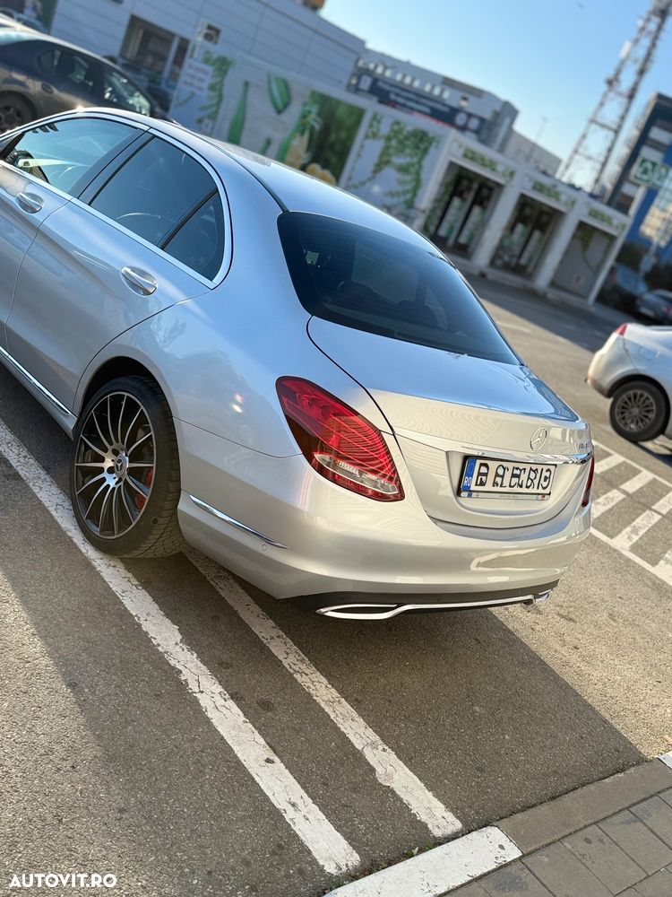 Mercedes-Benz C - 4