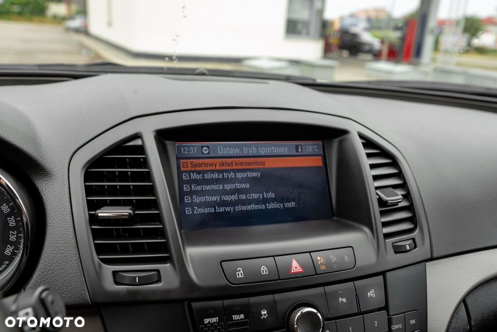 Opel Insignia 2.0 Turbo 4x4 Automatik Innovation - 29