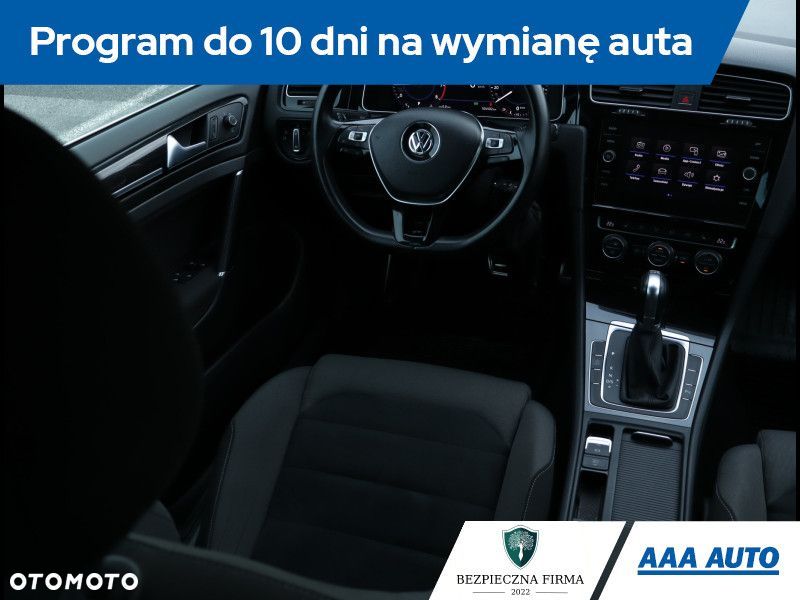 Volkswagen Golf Variant - 8