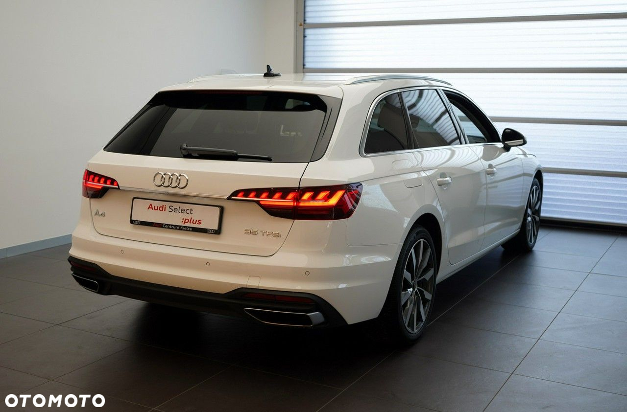 Audi A4 - 4
