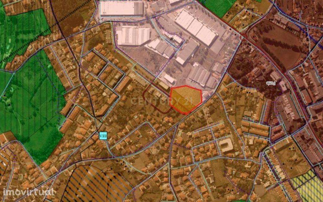 8500m² para Construção de Terreno em Braga, Guimarães - Grande imagem: 3/4