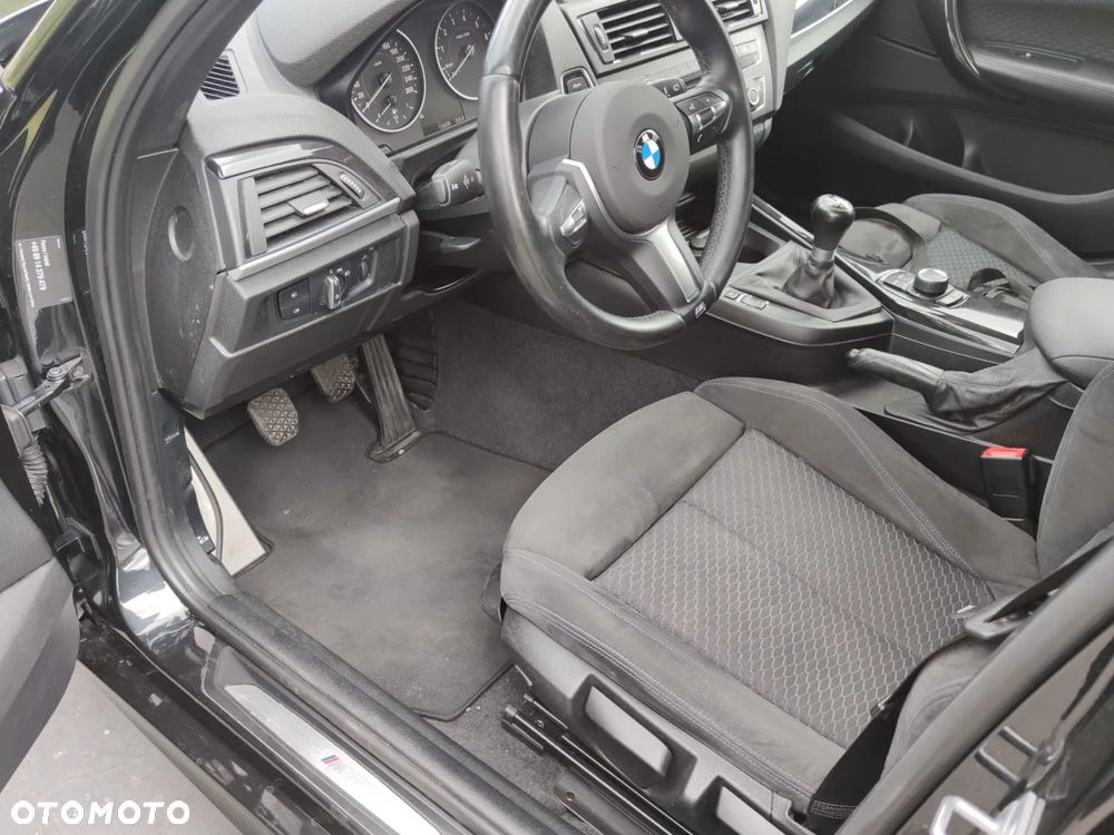 BMW Seria 1 116i Sport Line - 22