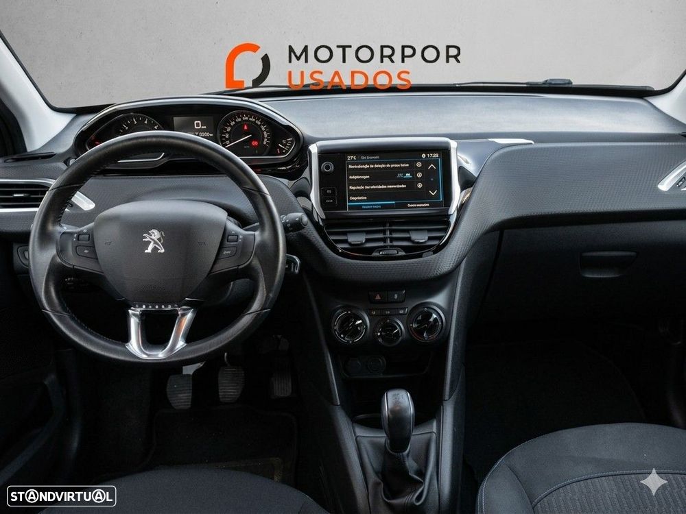 Peugeot 208 1.2 PureTech Style - 9