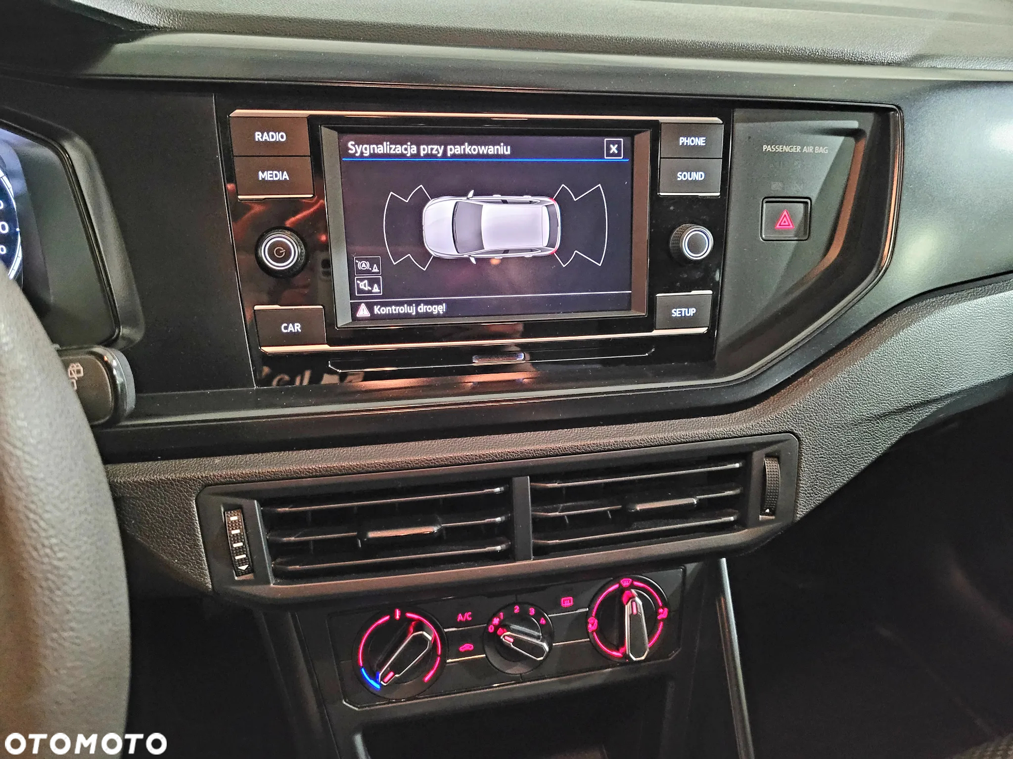 Volkswagen Polo 1.0 Comfortline - 23