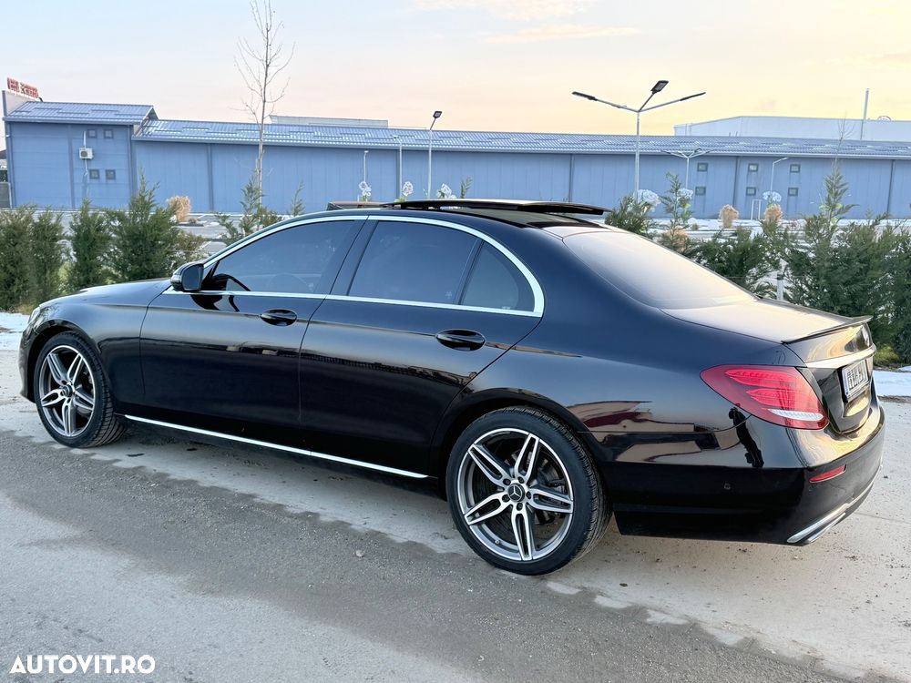 Mercedes-Benz E 220 d 4MATIC 9G-TRONIC Avantgarde - 11