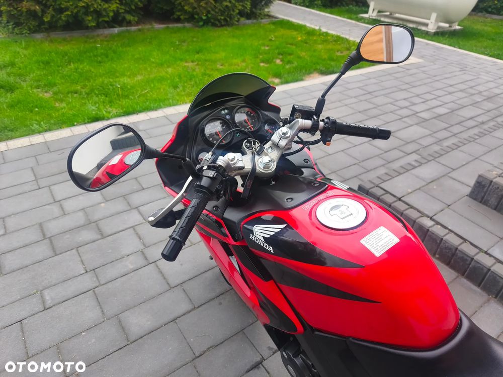 Honda CBR - 17