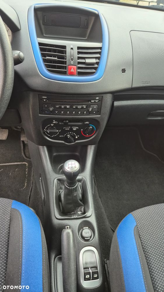 Peugeot 206 plus - 7
