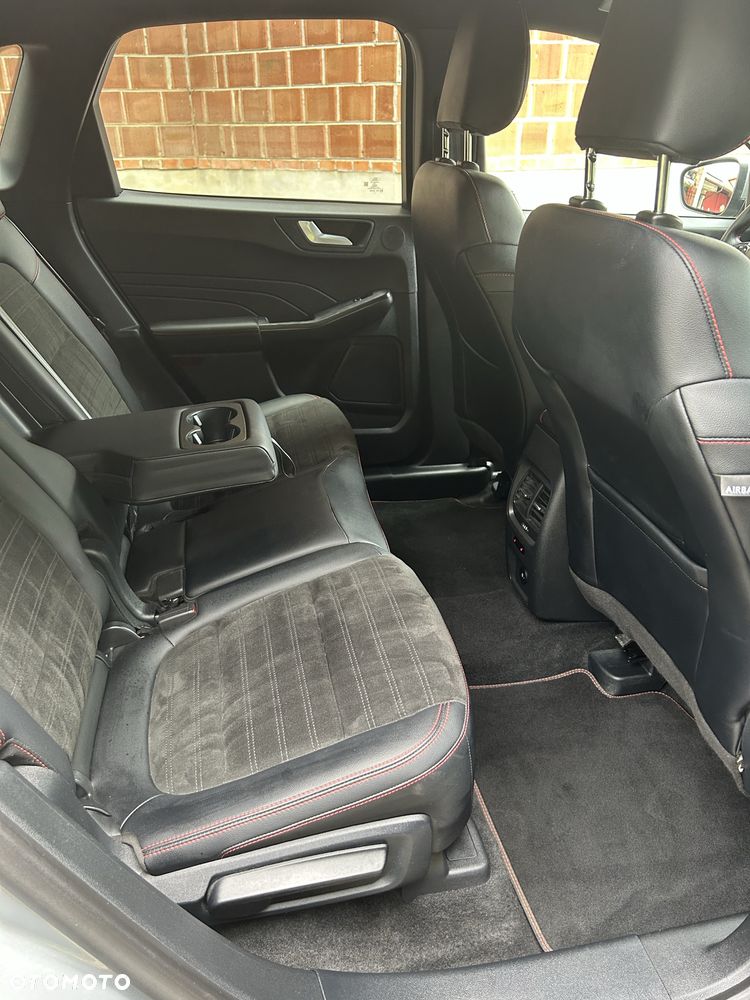 Ford Kuga - 7