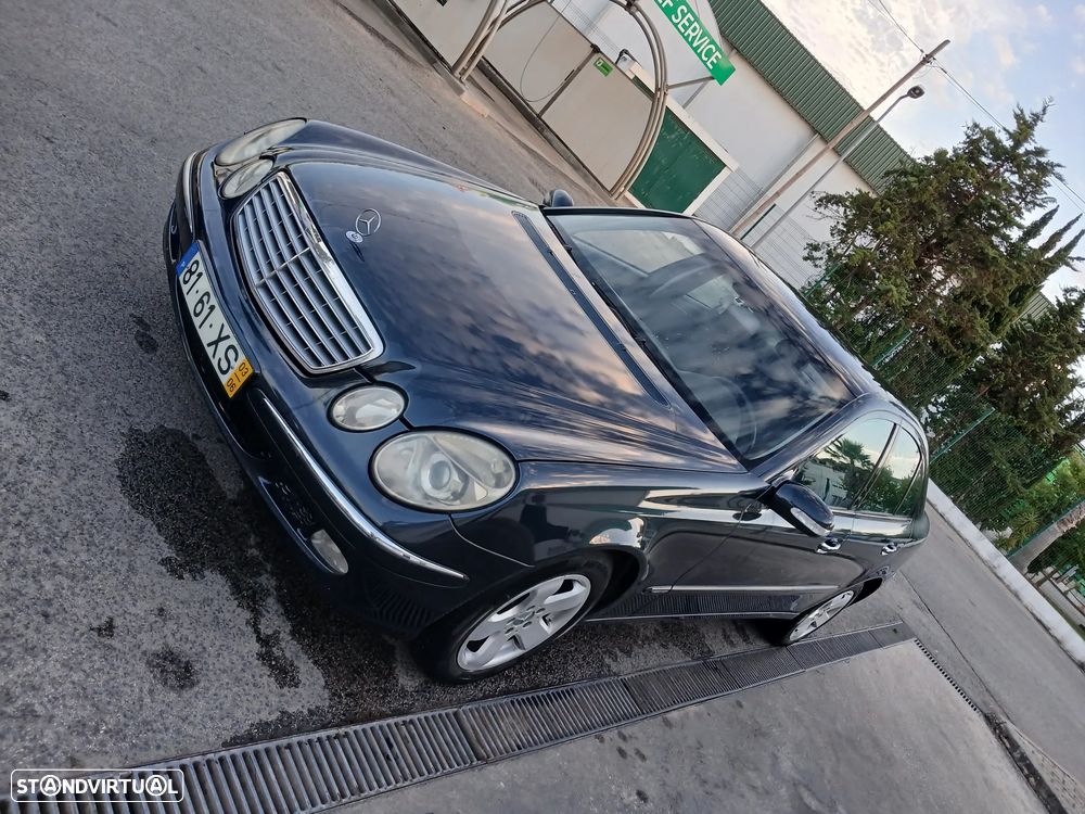 Mercedes-Benz E 220 CDi Elegance Aut. - 4